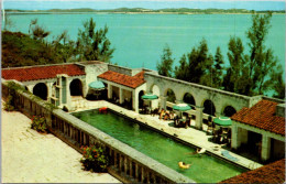 Bermuda Hamilton Parish Castle Harbour Hotel Swimming Pool - Bermudes