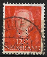 Perfin K (Amst. Kiosk Onderneming NV Te Amsterdam) In 1949-51 Koningin Juliana En Face 12 Cent Oranjerood NVPH 521 - Perforés