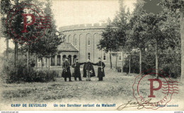 UN BON SERVITEUR SORTANT DE MALACOFF - Camp De BEVERLOO KAMP LEOPOLDSBURG BOURG LEOPOLD WWICOLLECTION - Leopoldsburg (Camp De Beverloo)