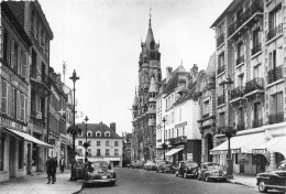 60-COMPIEGNE- PLACE DE L'HÔTEL DE VILLE - Compiegne