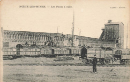 Noeux Les Mines * Les Fours à Coke * Mine Mines Mineurs Puits Fosse Wagons Minerai - Noeux Les Mines