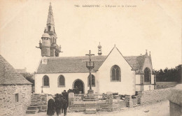 Locquirec * Route * L'église Et Le Calvaire * Jour De Messe - Locquirec