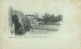 Beaucaire * Rue Et Vue Du Château St Louis - Beaucaire