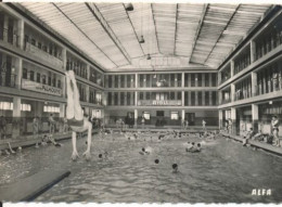 Paris XIX La Piscine Edouard Pailleron 30 Rue Du Même Nom - Arrondissement: 19