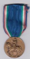 Médaille Fasciste Italienne COLONIE ESTIVE FASCI ITALIANI ALL' ESTERO  A.XV - Italia