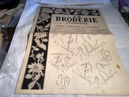 La Broderie Lyonnaise Journal De Broderie Pour Trousseaux 1962 Monogramme, Numéro 1204 - Autres & Non Classés