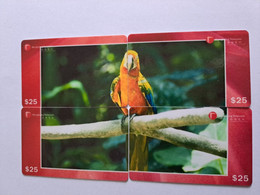 HONG KONG    PUZZLE /  SERIE 4 CARDS  / PARROTS/ ANIMAL     Complete SET      CARD USED   **12169** - Hongkong