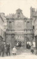 Vannes * Rue Et La Porte St Vincent - Vannes