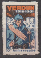 6450 Vignette Cinderella 35 Ans De VERDUN WW1 1916 - 1951 Poilu Poilus Pipe - Militärmarken