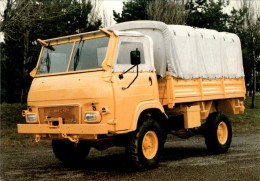 Carte Postale Moderne Camion Saviem Type TP3 MB 4 X 4 Année 1975 ... Camiónトラック Véhicule Veicolo 车辆 Vehículo 車両 - Vrachtwagens En LGV