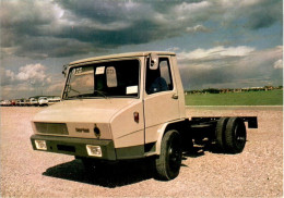 Carte Postale Moderne Camion Berliet Stradair Type RS 612 Année 1966 ... Camiónトラック Véhicule Veicolo 车辆 Vehículo 車両 TB.E - Camions & Poids Lourds