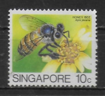 SINGAPOUR     N° 456   * *  Insectes Abeilles - Abeilles