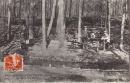 FRANCE - 02 - VILLERS COTTERETS - La Forêt - Fontaine Des Gardes - Edit Collard - Carte Postale Ancienne - Villers Cotterets