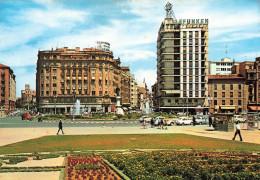 VALLADOLID - Plaza De Zorilla Y Calle De Santiago - Valladolid