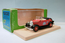 Eligor - FORD V8 Cabriolet 1932 Pompiers Los Angeles Rouge Réf. 1202 BO 1/43 - Eligor