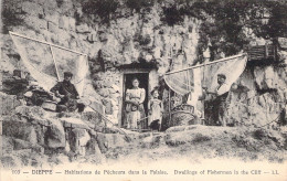 FRANCE - 76 - DIEPPE - Habitations De Pêcheurs Dans La Falaise - LL - Carte Postale Ancienne - Dieppe