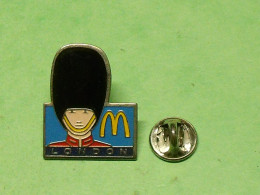 TB7B  / Pin's / McDonald's :  Arthus Bertrand , London , Angleterre ( état ,voir Scan ) - McDonald's