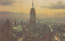 CARTOLINA  NEW YORK CITY,NEW YORK,STATI UNITI-EMPIRE STATE BUILDING-BOLLO STACCATO,VIAGGIATA 1966 - Empire State Building