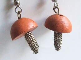 Boucles D'oreilles Pendantes, Boucles D'oreilles Champignons, Bijou Fait-main, Perles Terre Artisanale, Perles Africaine - Oorringen