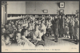 France CPA Sapeurs Pompiers De La Ville De Paris Un Réfectoire Firefighters Refectory Postcard - Sapeurs-Pompiers