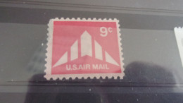 ETATS UNIS YVERT N° PA 75* - 3b. 1961-... Unused