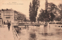 SUISSE - S12882 - Genève - Ile J J Rousseau Et Pont Des Bergues - L1 - Genève