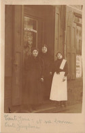 St étienne * Carte Photo ( + 1 Abimée Qui Donne La Ocalisation ) * Devanture Commerce Magasin Vve MERMINON * 1918 - Saint Etienne