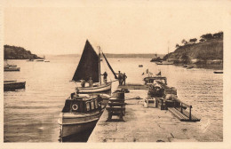 Ile De Bréhat * Le Port Clos Et La Cale De Débarquement * Bateaux Villageois - Ile De Bréhat