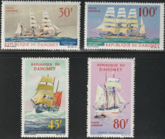 THEMATIC TRANSPORT:  SAILING SHIPS.  THREE-MASTED BOATS AND SCHOONER   -   DAHOMEY - Other (Sea)