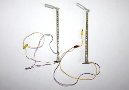 2 LAMPADAIRE REVERBERE LUMINAIRE ELECTRIQUE HO H:18cm TOUR D'ÉCLAIRAGE MINIATURE, ANCIEN MODÉLISME FERROVIAIRE (1712.198 - Elektrische Artikels