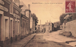 Montdoubleau * Rue Des Poilus Et Rue Taillefer * Auberge FEZARD , à L'avenue Du Chemin De Fer - Autres & Non Classés