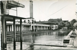 HOMECOURT - LA PISCINE En 1951  - CÔTE Des CABINES - - Homecourt