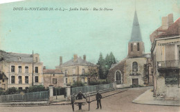 Doué La Fontaine * Le Jardin Public * La Rue St Pierre * Villageois - Doue La Fontaine