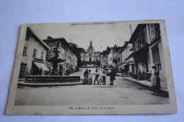 Saint Jean De Bournay - L'hotel De Ville Et La Place - Saint-Jean-de-Bournay
