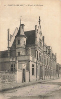 Châtellerault * Rue Et Le Cercle Catholique - Chatellerault