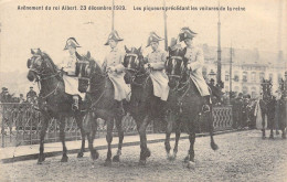 FAMILLES ROYALES - Avênement Du Roi Albert - 23décembre 1909 - Les Piqueurs Précédant Les.. - Carte Postale Ancienne - Koninklijke Families