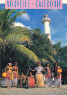 NOUVELLE CALEDONIE .RYTHME TAHITIEN DEVANT LE PHARE AMEDEE - Nouvelle Calédonie