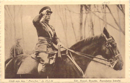 FAMILLES ROYALES - Cliché Paru Dans " Paris-Soir " - Edit Renard - Carte Postale Ancienne - Familles Royales