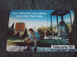 Télécarte Une Telecarte Une Cabine - Opérateurs Télécom