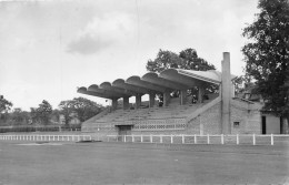 POISSY-78-Yvelines-STADE Léo Lagrange Vélodrome-Tribune Populaire-STADIUM-STADIO-FOOT-FOOTBALL-SPORT-Attention PLI - Poissy