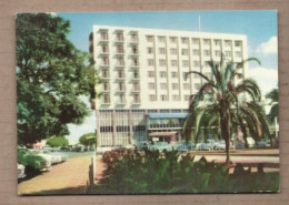 CPSM ZIMBABWE - SALISBURY MEIKLES HOTEL , From CECIL SQUARE TB Façade Etablissement + Automobiles - Zimbabwe