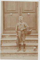 Enfant Marchand De Fleurs - Carte Photo  -  (F.8861) - Marchés