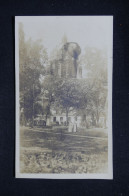 RELIGIONS - Carte Photo D'une église Ou Couvent Avec Relieuses Dans Le Parc - L 142916 - Monumente