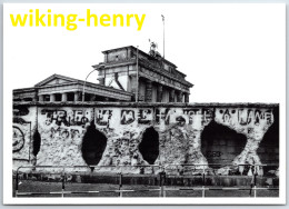 Berlin - S/w Berliner Mauer 3   Mit Brandenburger Tor - Muro De Berlin