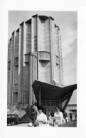 Royan * Photo Ancienne * Place De L'église * 12.5x8cm - Royan