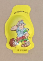 Coque P'tit Louis Série Astérix & Obélix N°35/60 Année 2002 Cheese チーズ Fromage 起司 Un Décurion Manque Le Dos Parti 2 B.E - Autres & Non Classés