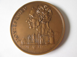 Rare! France Grand Medaille Montesquieu:La Brede Inaugure Le Hotel De Ville 14 Janvier 1989,diametre=72 Mm,poids=198 Gr - Voor 1871