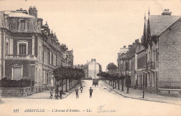 FRANCE - 80 - Abbeville - L'Avenue D'Amiens - LL - Carte Postale Ancienne - Abbeville
