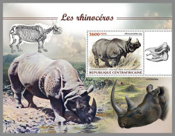 CENTRAL AFRICAN REP. 2022 MNH Rhinos Nashörner Rhinoceros S/S - IMPERFORATED - DHQ2314 - Rhinocéros