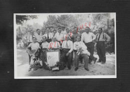 SPORT PETANQUE CARTE PHOTO GROUPE DE BOULISTES ( BOULISTE ) LEI DESCALADAIRE DE SAINT GABRIEL  & CHIEN : - Petanca